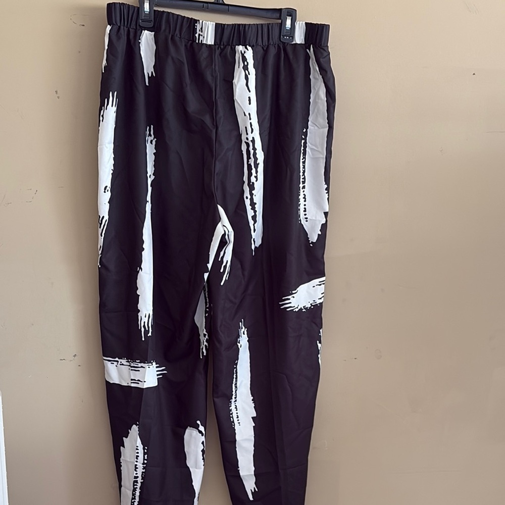 Stylish Black and White Women Pants